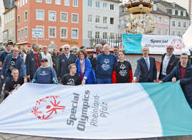 Einstimmung auf die Special Olympics auf dem Trierer Hauptmarkt