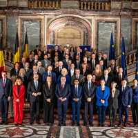Gruppenbild von Bürgermeistern und Bürgermeisterinnen