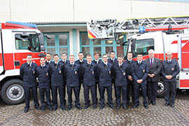 Die 14 neuen Feuerwehrbeamten treten am 1. April ihren Dienst an.