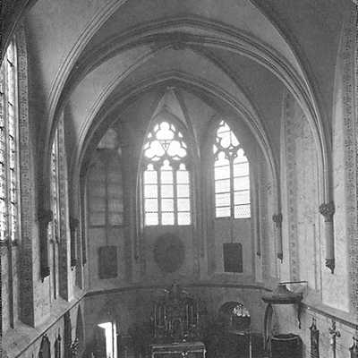Die historische Aufnahme vom Beginn des 20. Jahrhunderts zeigt die Augustinerkapelle noch in ihrer ursprünglichen Nutzung für kirchliche Zwecke. Foto: Stadtarchiv 