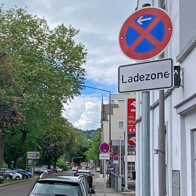 Die Ladezone Kaiserstraße liegt am Alleenring