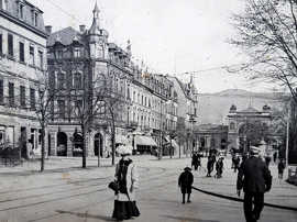 Foto: Die Trierer Bahnhofstraße um 1900