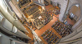 Blick von der Orgel auf ein früheres Konzert des Moselmusikfestivals.