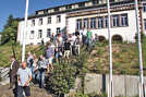 Beim Castelnau-Rundgang der EGP erkunden Interessenten das Kasernengelände.