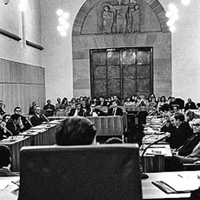 Das Bild zeigt eine Stadtratssitzung aus dem Jahr 1971: Viel hat sich in fast vier Jahrzehnten nicht verändert. Foto: Stadtarchiv Trier