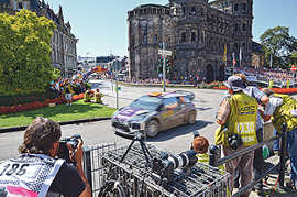 Die ADAC-Rallye ist für Trier ein bedeutender Wirtschafts- und Tourismusfaktor. Insbesondere beim Innenstadtkurs „Circus Maximus“ ist das internationales Medienaufgebot sehr groß.