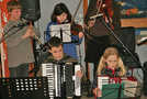 Das Klezmer-Ensemble der Musikschule präsentiert sein Können beim Tag der offenen Tür. Foto: Musikschule
