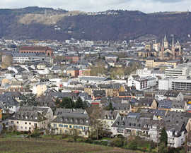 Blick über die Stadt vom Kreuzweg Petrisberg