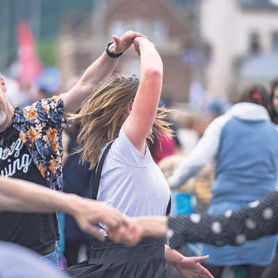 Beim „BrückenGlück“-Festival gibt es auch wieder viele Gelegenheiten zum Tanzen. Archivfoto: TTM