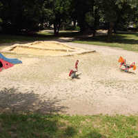 Kleinkinderspielplatz Schlosspark Kürenz