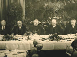 Foto: Reichspräsident Paul von Hindenburg bei einem Besuch in Trier im Oktober 1930.