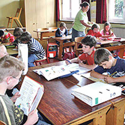 Hausaufgabenbetreuung in der Grundschule Matthias. Das Nachmittagsangebot soll auf Beschluss des Stadtrats ausgeweitet werden.