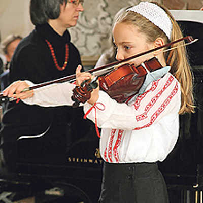 Eine der ersten öffentlichen Bewährungsproben für viele der  kleinen Nachwuchsmusiker ist das traditionelle Neujahrskonzert des Bildungs- und Medienzentrums im Kurfürstlichen Palais.