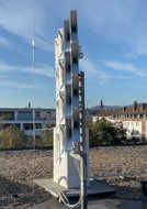 Das Foto zeigt eine Sirene auf einem Dach in Koblenz, wo ein Sirenennetz seit November in Betrieb ist. Foto: Stadt Koblenz/Egenolf