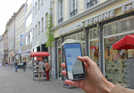 Zukünftig sollen alle Besucher der Trierer Fußgängerzone mit ihren mobilen Geräten kostenlos ins Internet gehen können.