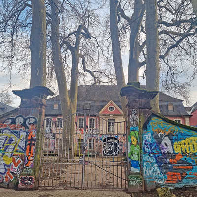 Seit Anfang 2019 ist das Exhaus in Trier-Nord wegen gravierender Baumängel geschlossen – jetzt hat die Stadt für die Gebäude ein Nutzungskonzept vorgelegt.
