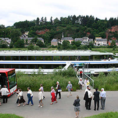 Vom Anleger in Zurlauben aus erkunden die Flusstouristen Trier.