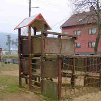 Klettergerüst mit Turm