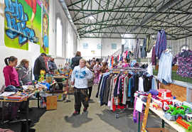 Flohmarkt in der Don-Bosco-Halle