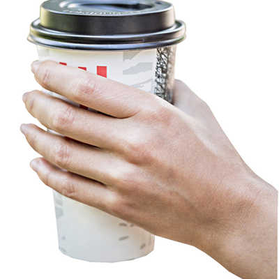 Kaffeebecher zum Mitnehmen mit Plastikverschluss sind eine Modeerscheinung mit negativen Folgen für die Umwelt. Foto: Pixabay