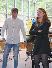 Die Geschwister Ruth und Christoph Michael bei einem Auftritt im Rahmen eines Benefizkonzerts für die Villa Kunterbunt im Rheinischen Landesmuseum.