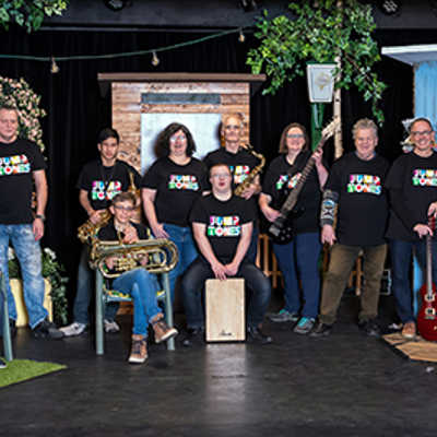 Die Band „Jump Tones“ entstand mit Unterstützung der Musikschule und besteht aus Menschen mit und ohne Beeinträchtigung. 