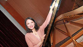 Pianistin Ya-ou Xie, die beim Eröffnungskonzert der Elbphilharmonie mitwirkte, ist nun in Trier zu hören. 