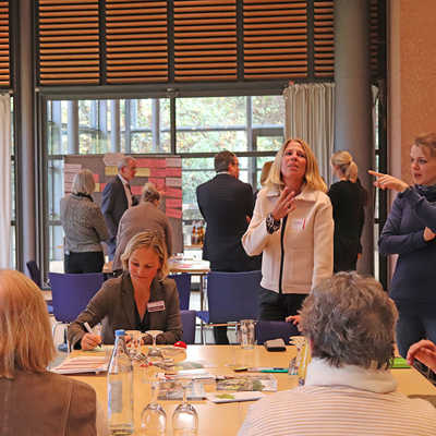In den drei Workshops, darunter zum Schwerpunkt Wein, gab es intensive Debatten bei der Entwicklung von Vorschlägen. Foto: TTM