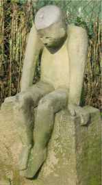 Friedhof Olewig-Figur