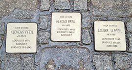 Stolpersteine erinnern an die jüdische Familie Pfeil. Foto: SPD